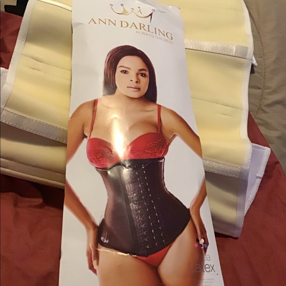 Waist trainer